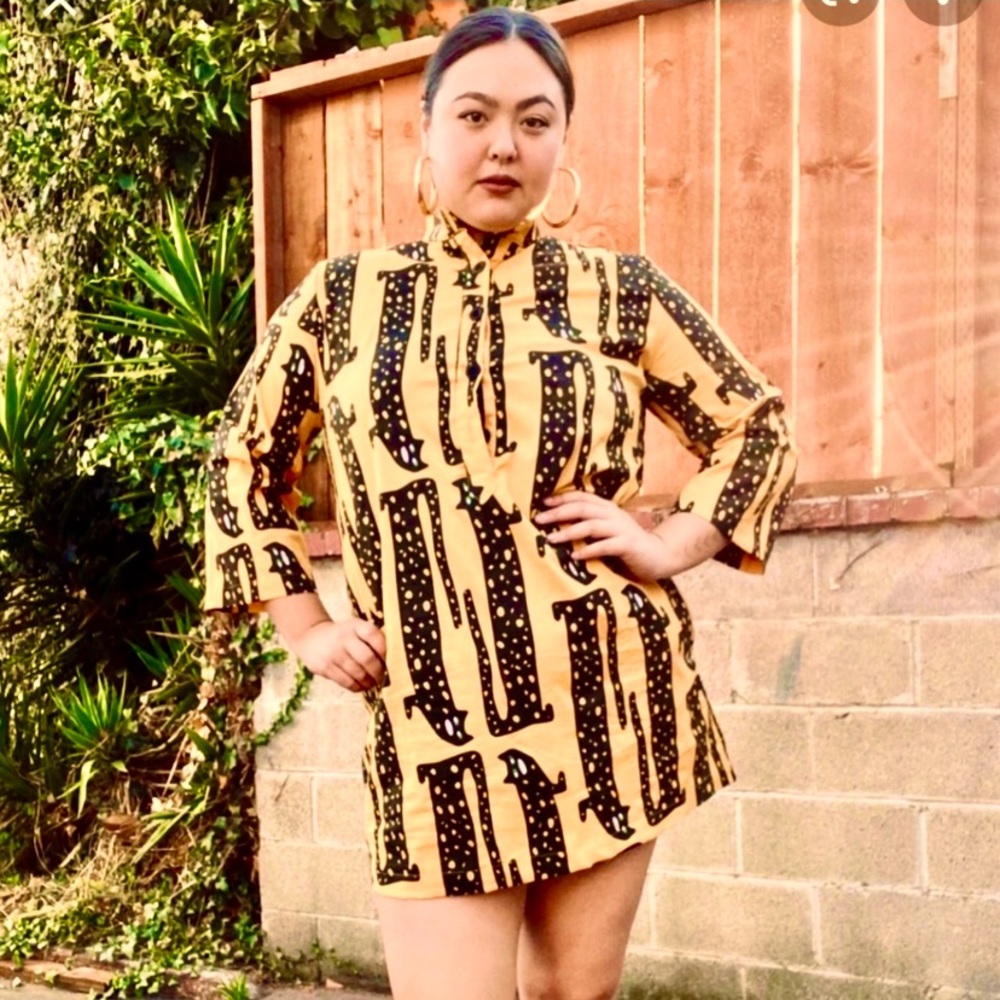 NOOWORKS Nico-“Cats” print by Aelfie Yellow Mini dress MEDIUM